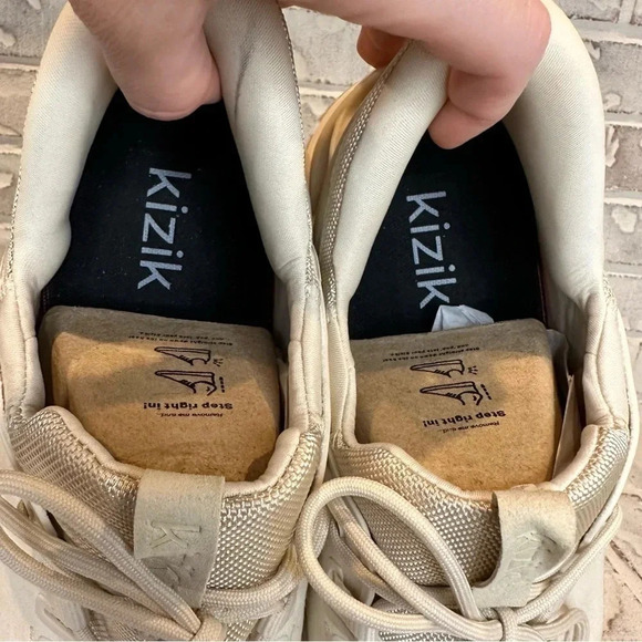 Kizik Men’s Wasatch Color Sand Monochrome Wide Athletic Sneaker Size 12 - Picture 6 of 10